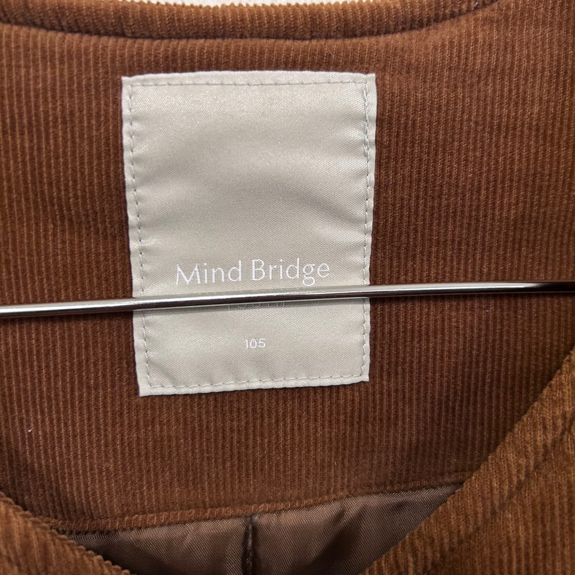 마인드브리지 이너퀼팅 코듀로이 버튼 베스트 상품이미지3