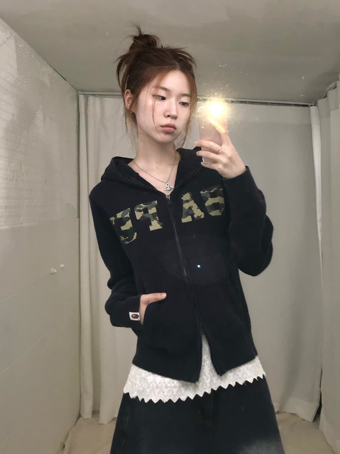 베이프 카모 레터링 네이비 후드집업 상품이미지1