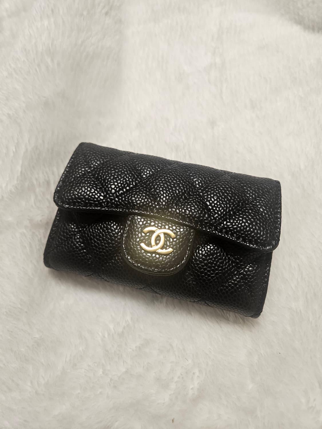 샤넬 캐비어 금장 카드지갑 블랙 상품이미지1