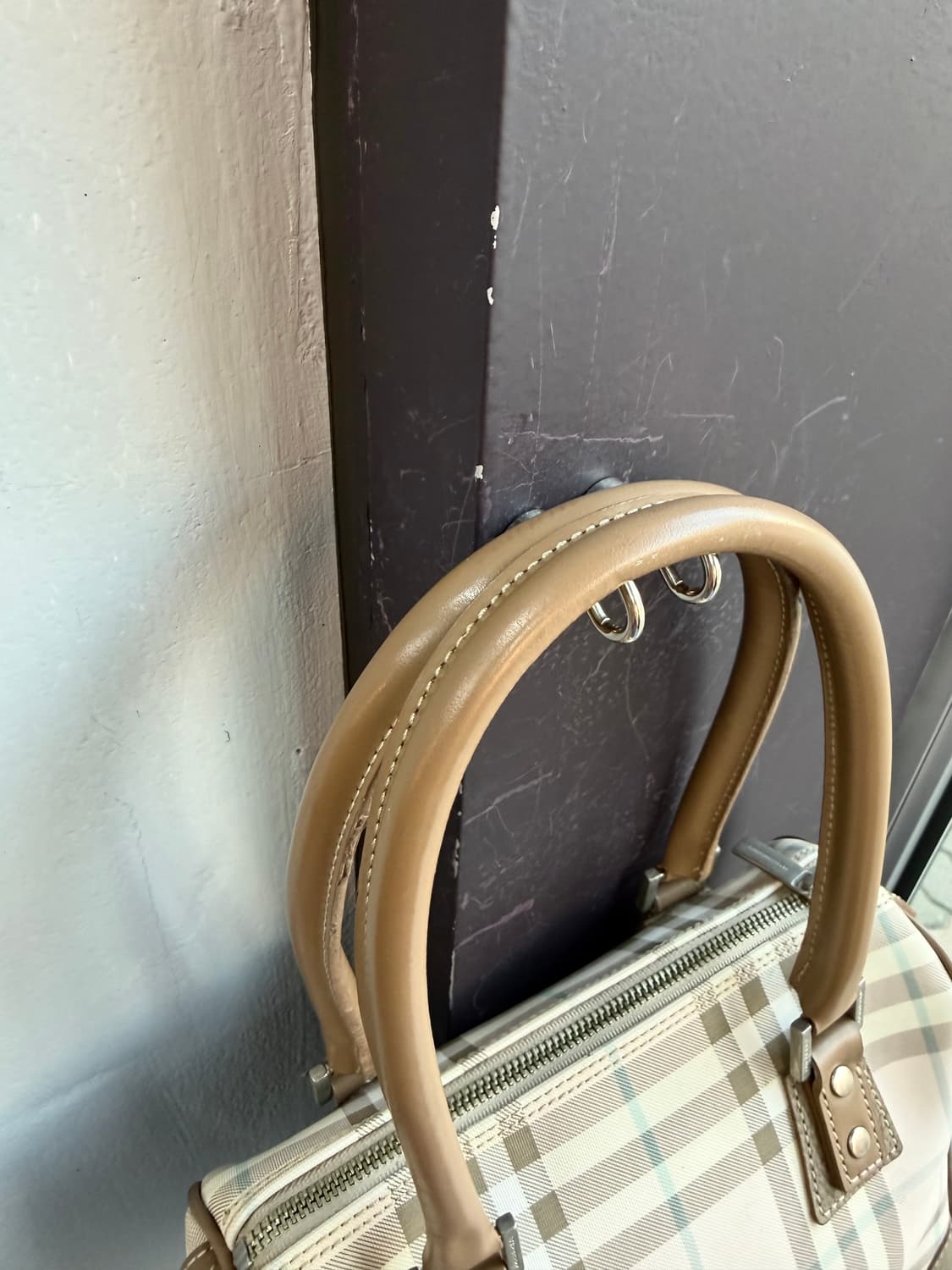 버버리 핑크 하우스 스피디 미니백 상품이미지5