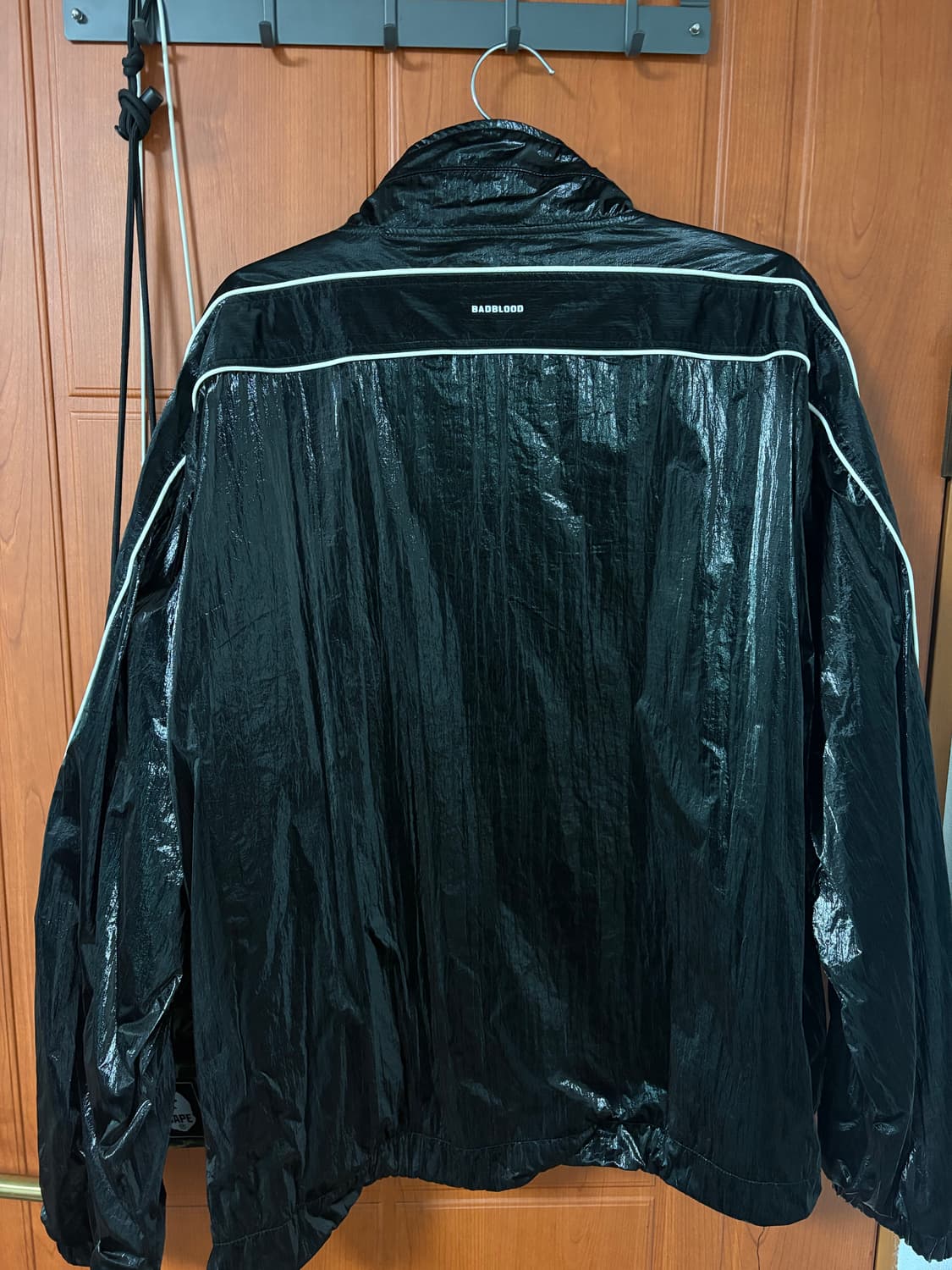 배드블러드 바람막이 2023ss 상품이미지5