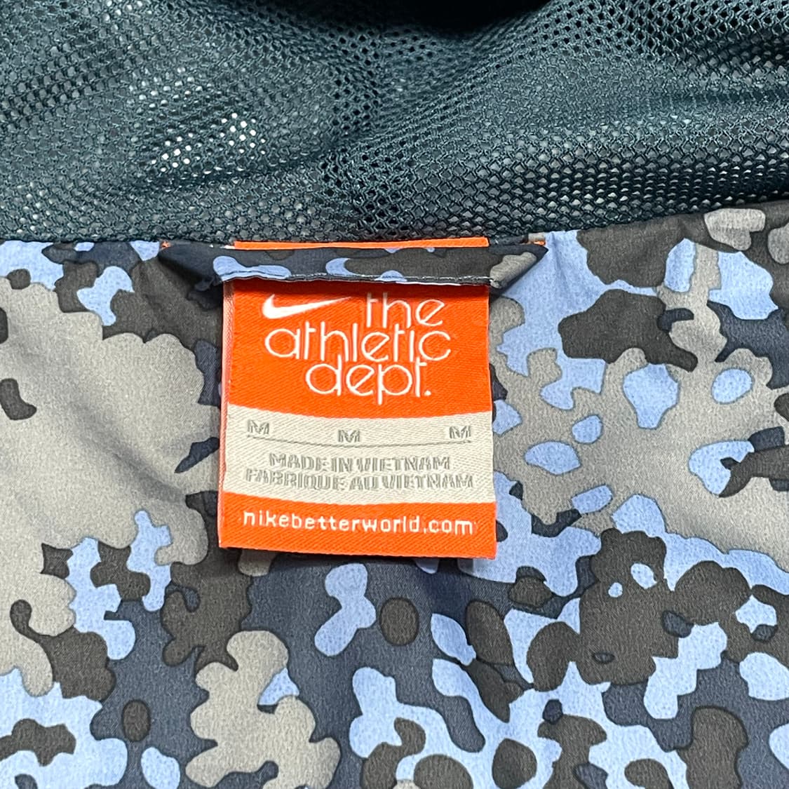 나이키 스우시로고 카모플라쥬 블루 윈드브레이커 바람막이 남성M 상품이미지4