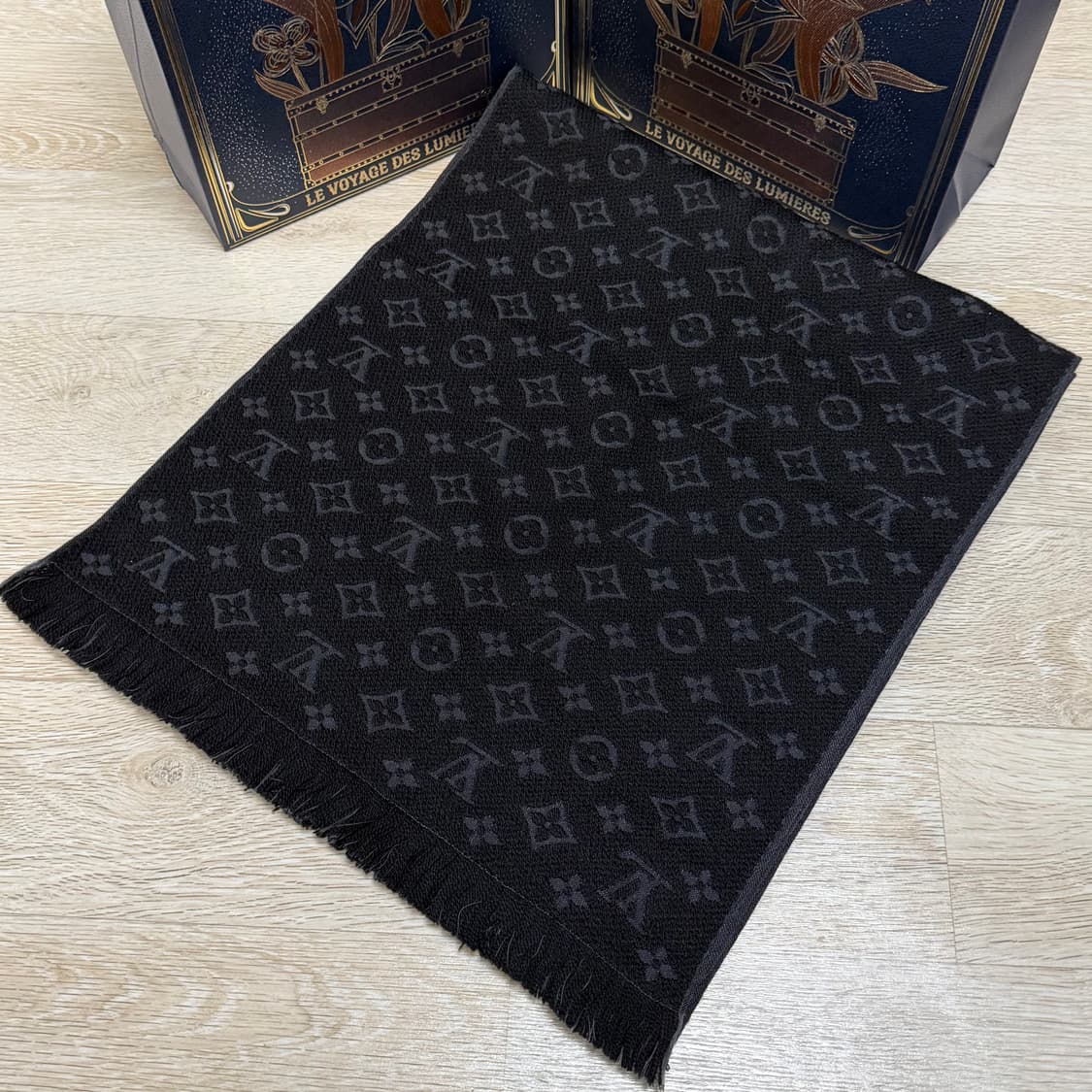 [미사용/선물가능] 루이비통 모노그램 클래식 머플러 목도리 풀구성 상품이미지4