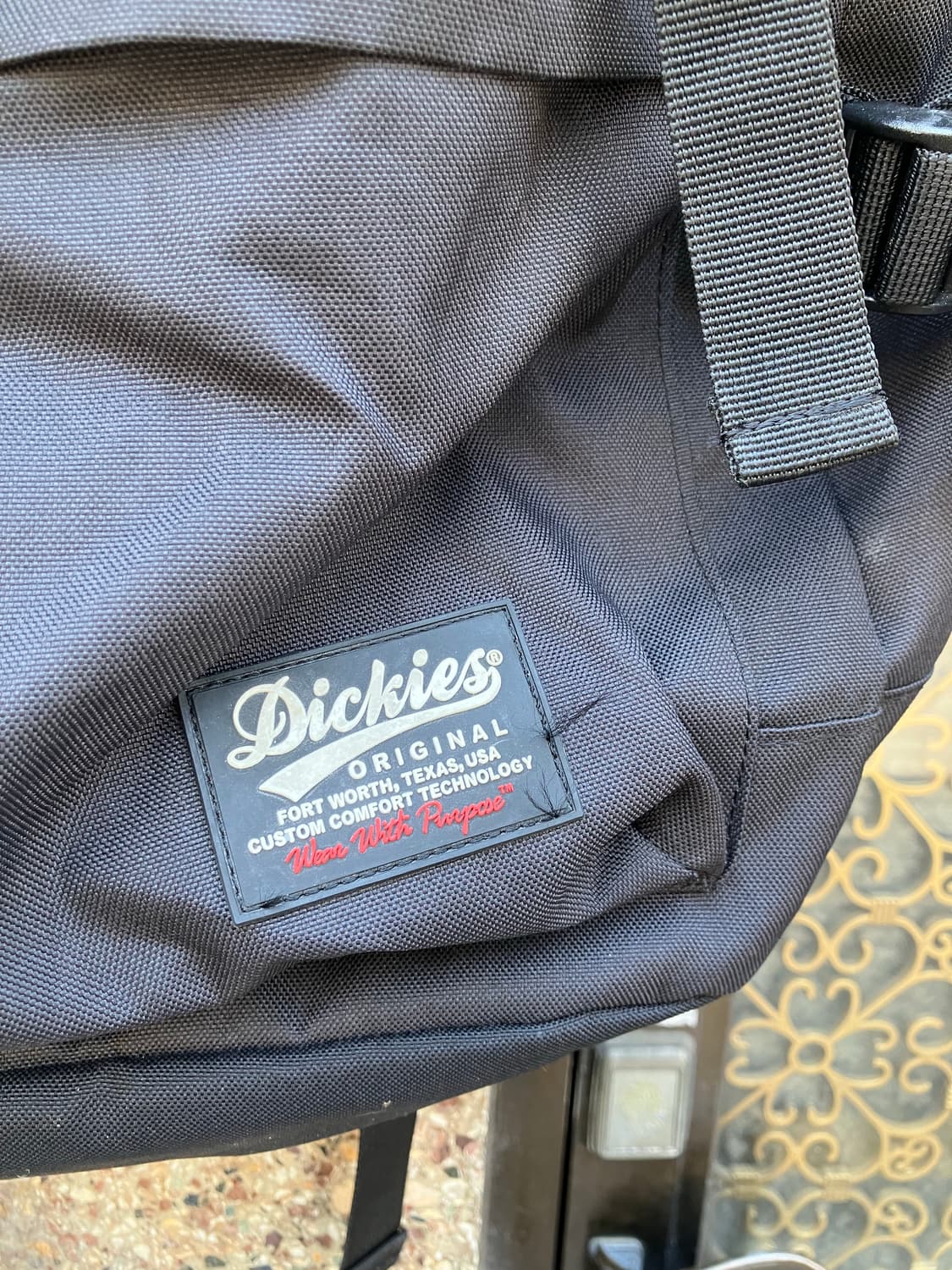 Dickies 블랙 워크웨어 플랩 버클 백팩 상품이미지5