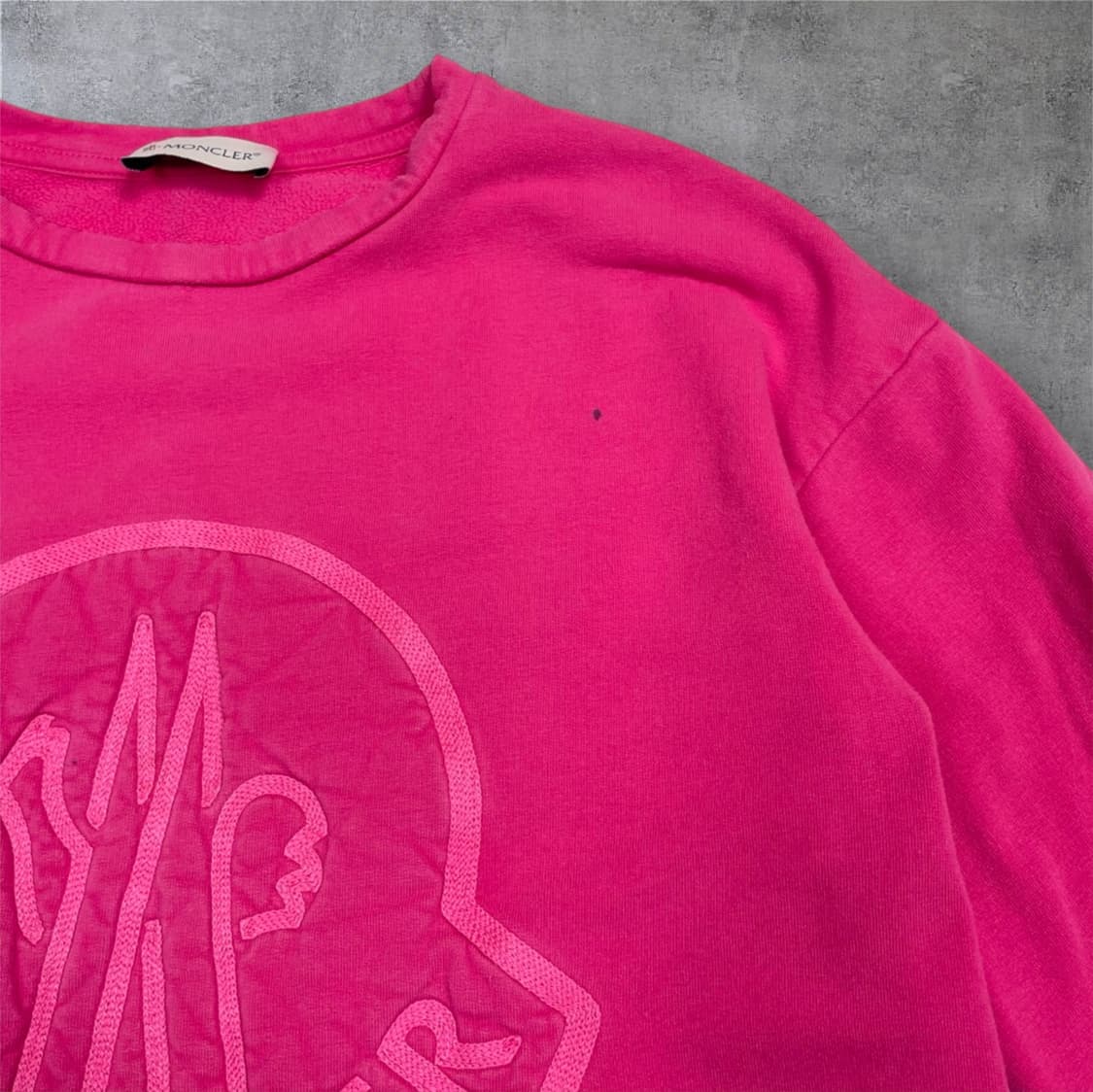 몽클레어 Moncler 핫핑크 로고 맨투맨 140 (44 착용가능) 상품이미지5