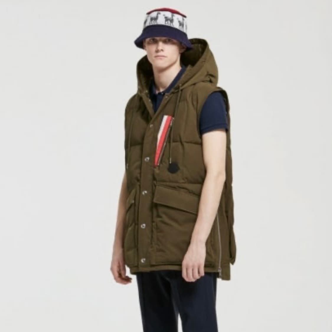 [S급/4] 몽클레어 앙카스 후드 조끼패딩 브라운 상품이미지7