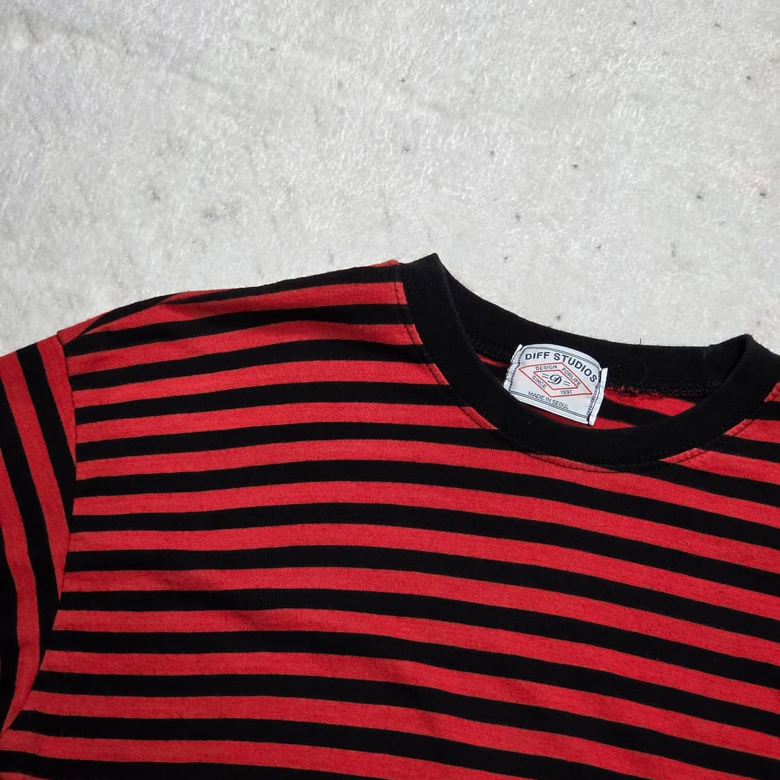 DIFF 레드 블랙 단가라 롱슬리브 상품이미지2