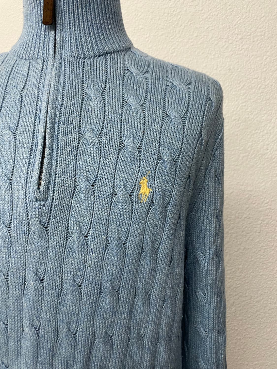 폴러 반집업 니트 Large 상품이미지4