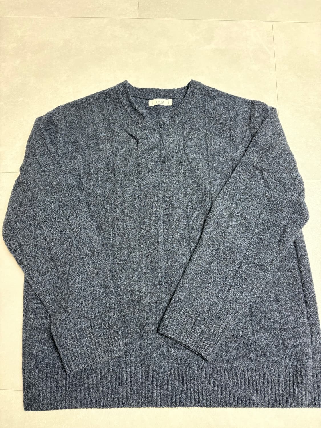 벨리에 22fw 케이블 니트 네이비 상품이미지1