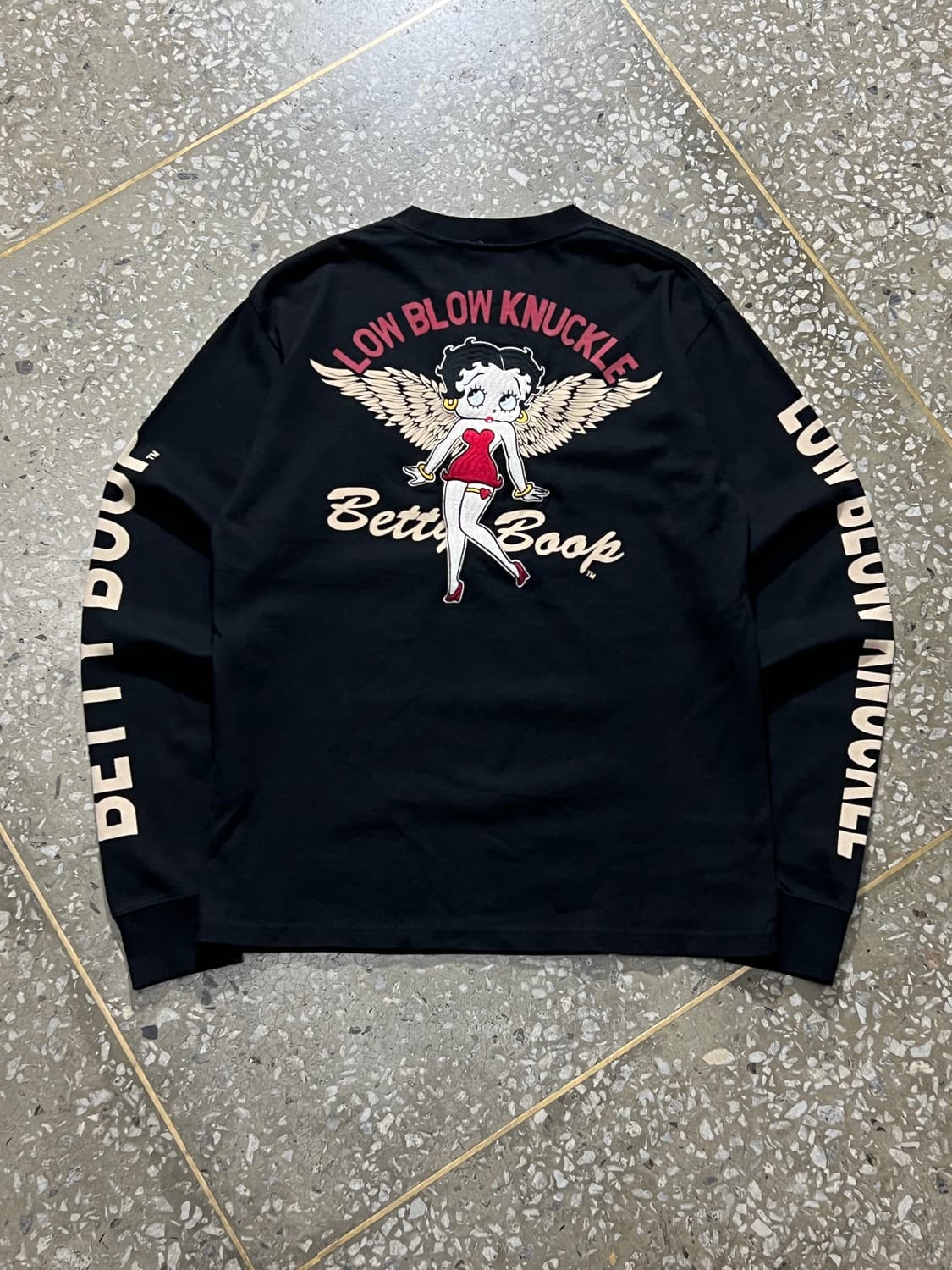 LowBlowKnuckle Betty Boop L/S 상품이미지1