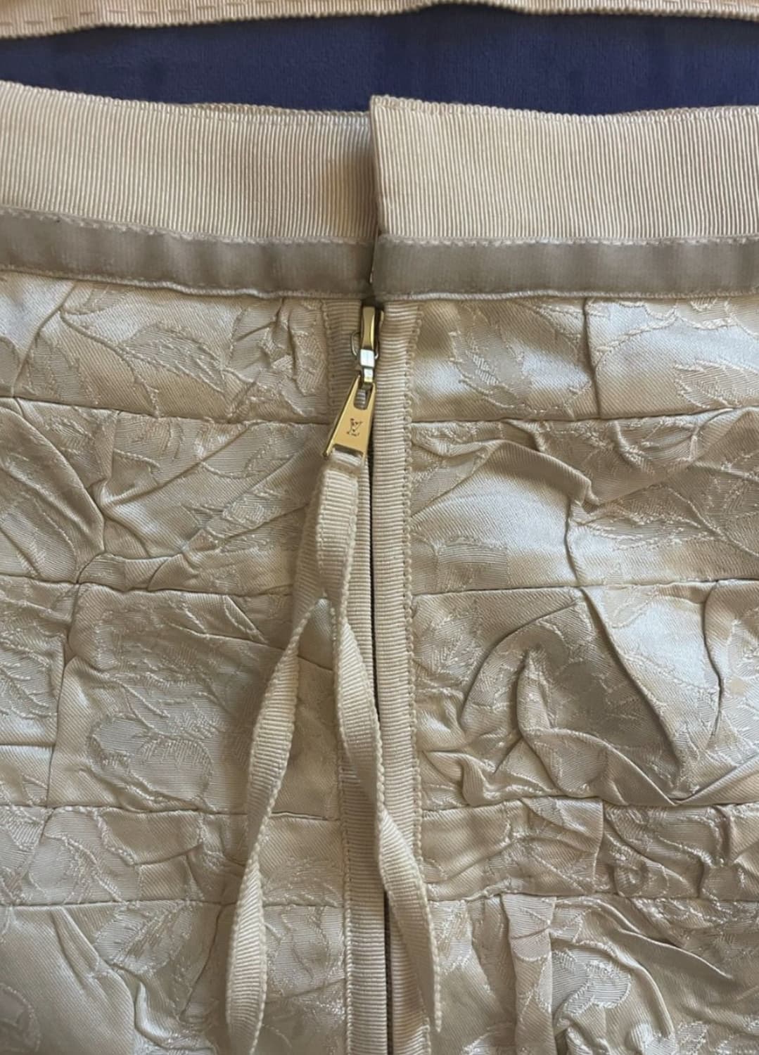 루이비통 셋업수트(아세테이드/실크)40/40 사이즈-해외발송 상품이미지6