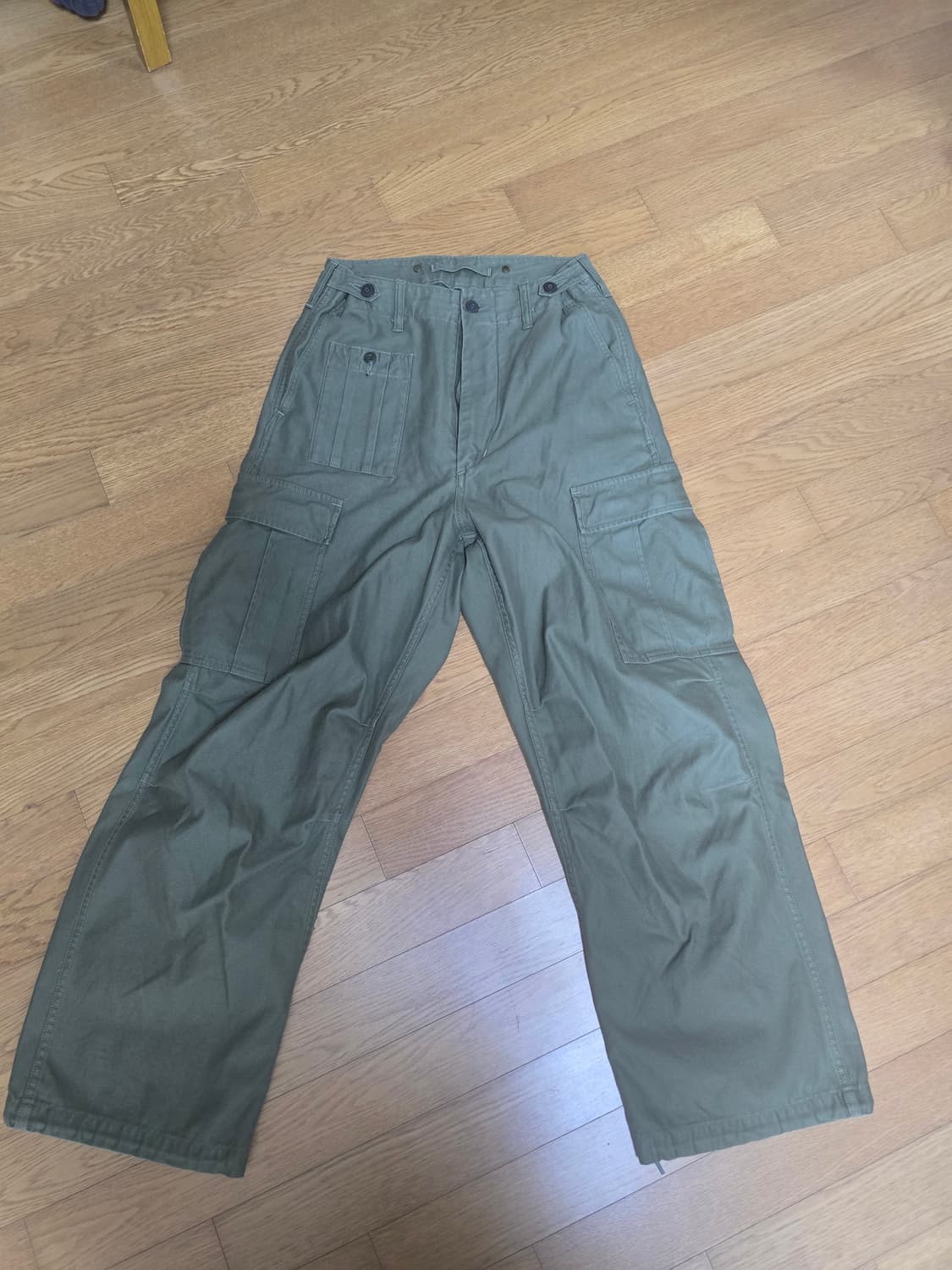 나이젤카본 아미카고 30 상품이미지1