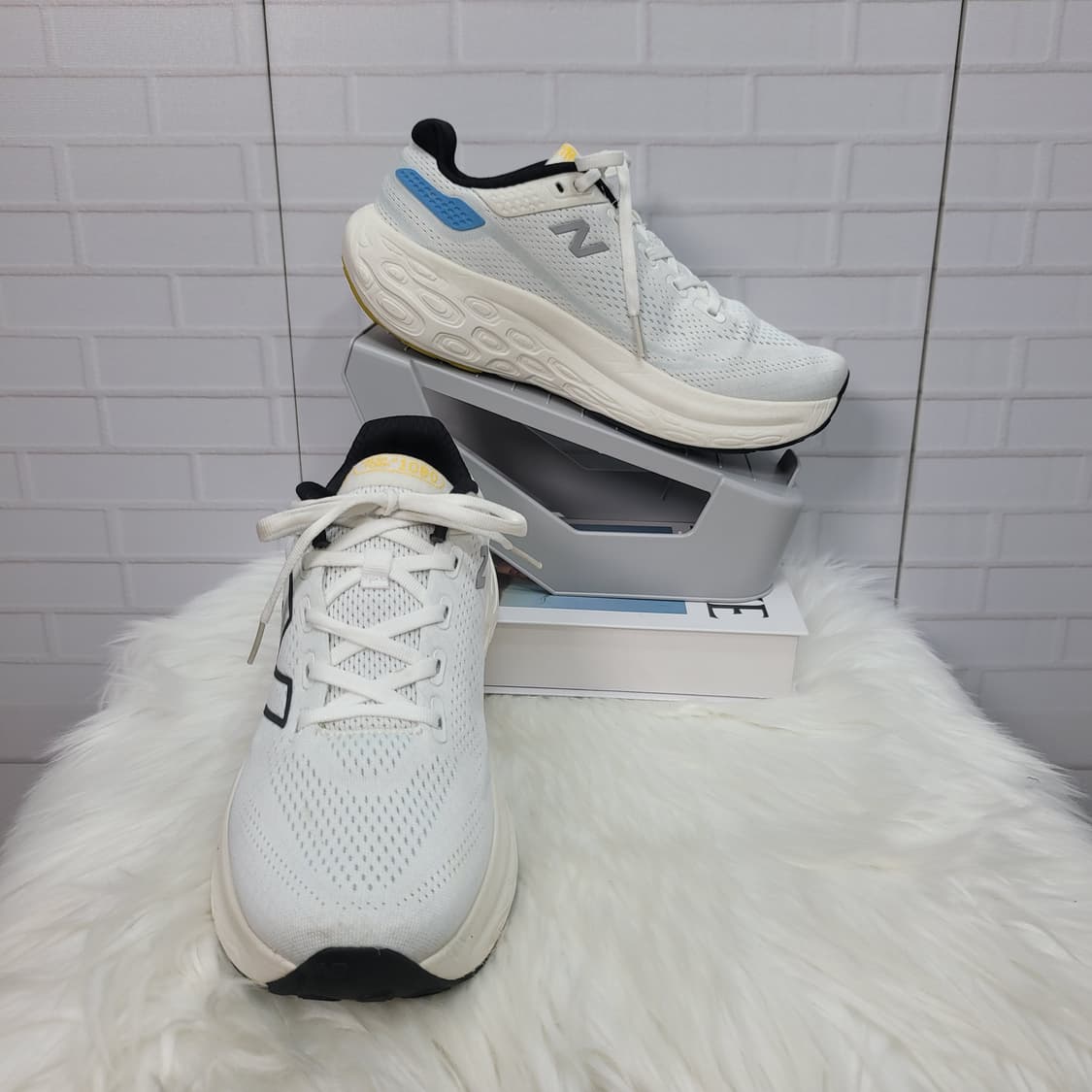 뉴발란스 프레쉬폼 X 1080 V13 스니커즈 운동화 신발 265사이즈 상품이미지3