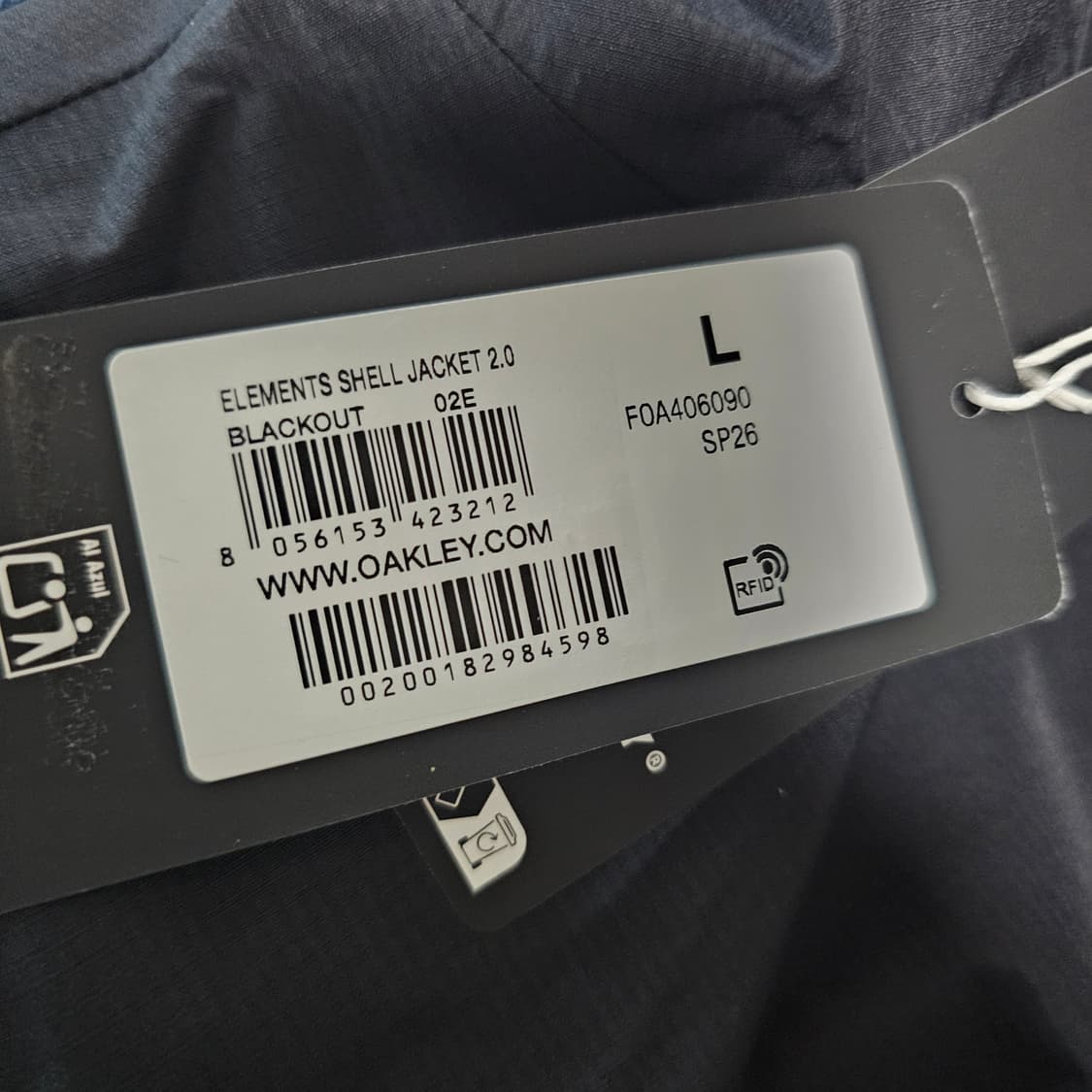 새제품L,XL) 오클리 엘리먼츠 쉘자켓2.0 블랙아웃 FOA406090 상품이미지9