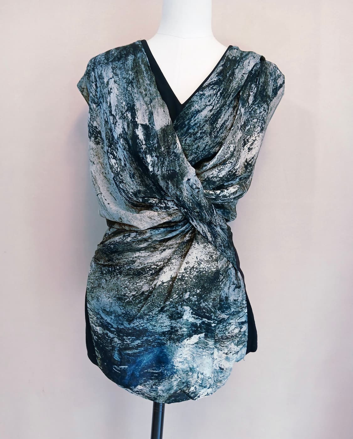 [HELMUT LANG] 실크 드레이핑 탑 (90% Silk) 상품이미지1