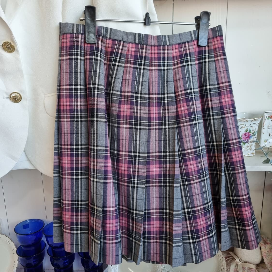 캐서린코티지 흰색 자켓 + 체크 스커트 상품이미지4