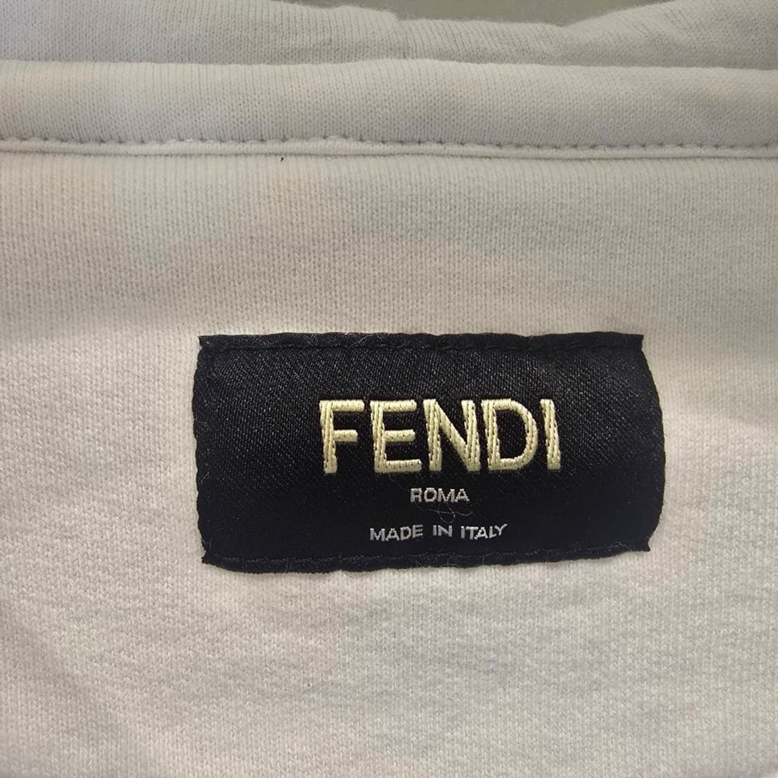 [중고/정품] 펜디 FF 코튼 후드티 M 상품이미지5