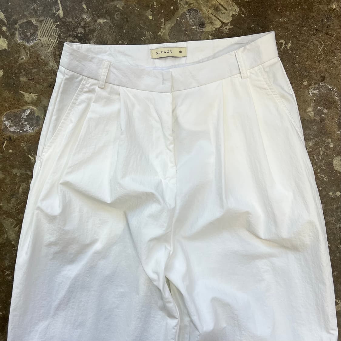 1) 시야쥬 화이트 와이드 팬츠 상품이미지2