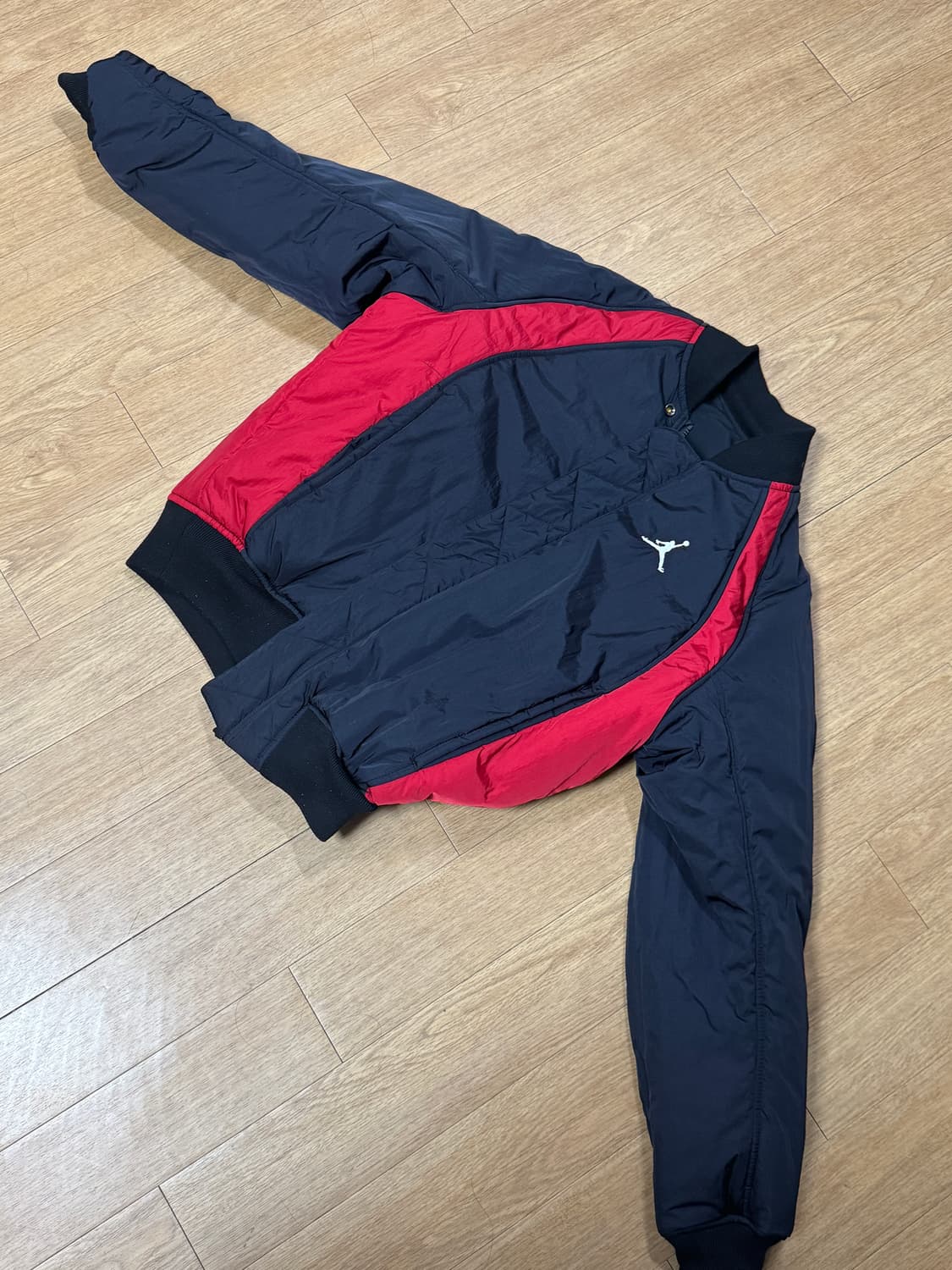 나이키 조던ma-1 리버시블 DA9797-010 자켓 상품이미지2