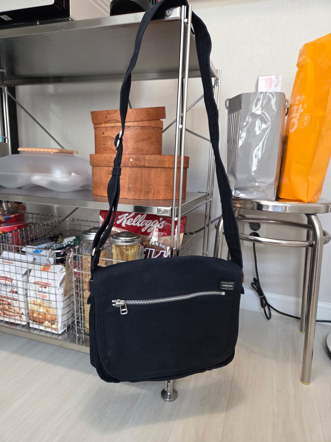 포터 면 크로스백 네이비 상품이미지2