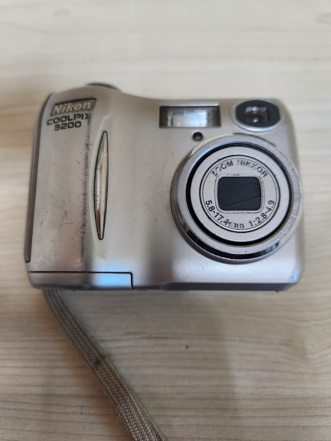 니콘 쿨픽스3200 상품이미지1