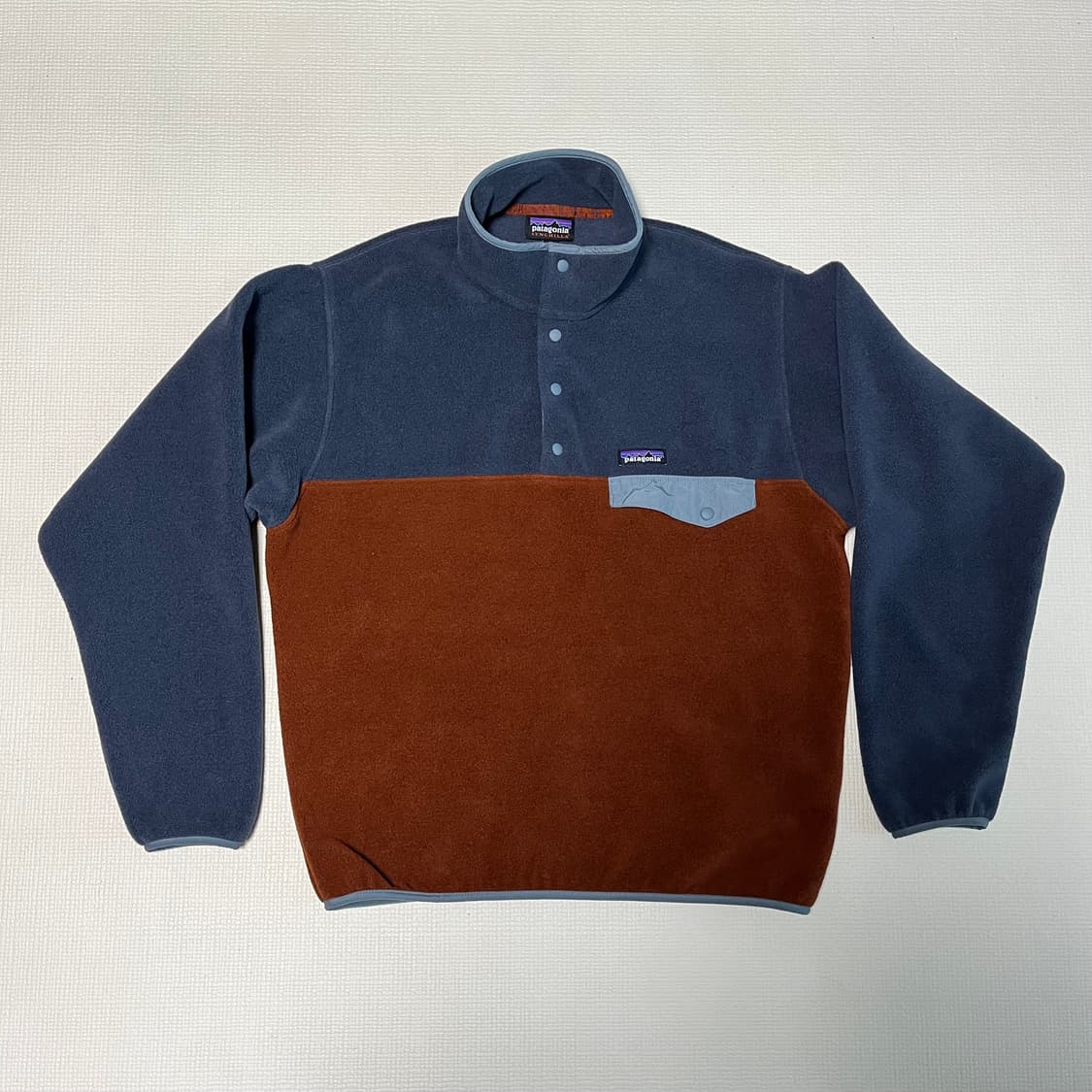 파타고니아 신칠라 폭스 레드 상품이미지1