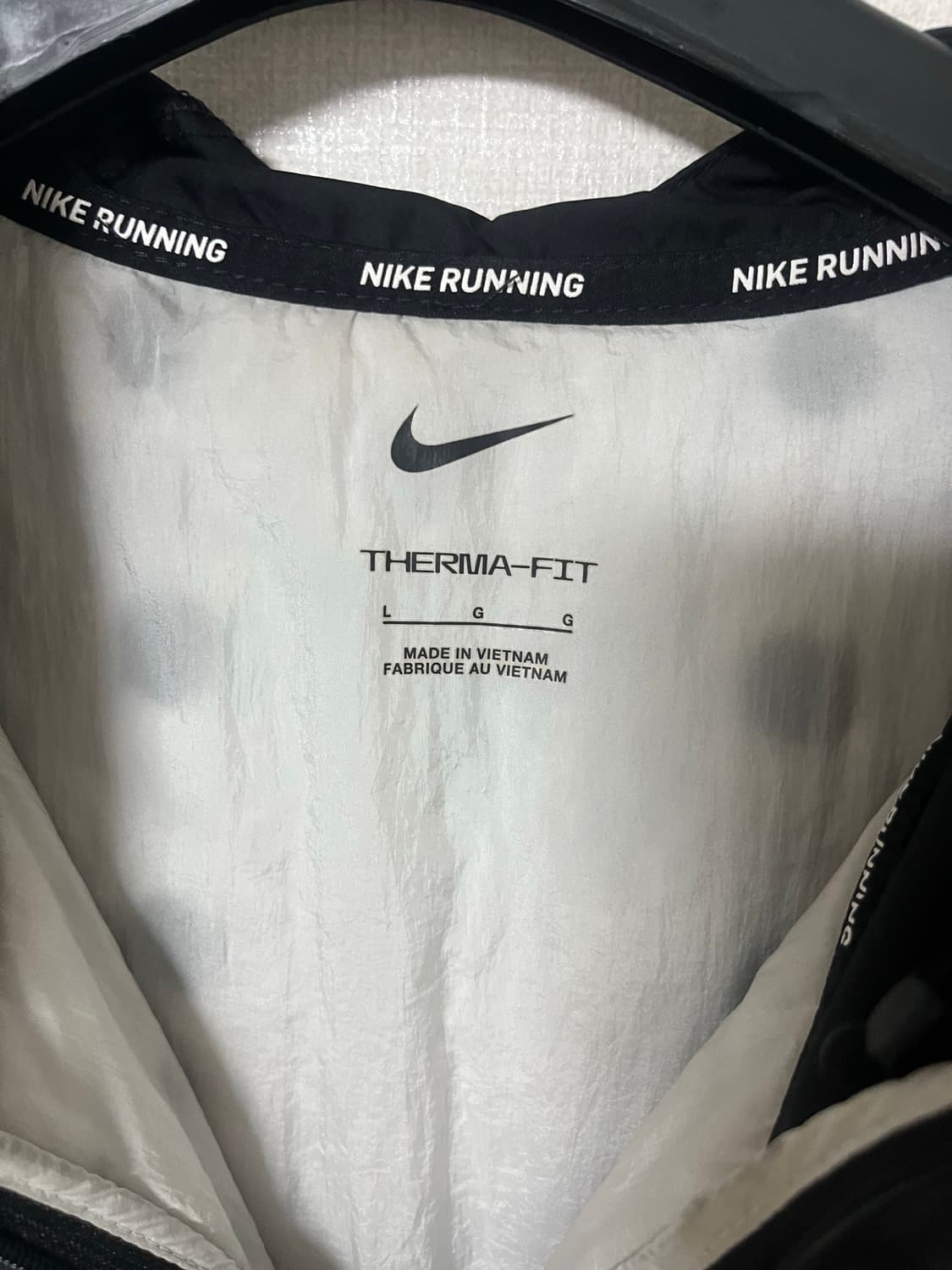 나이키 써마핏 경량후디 L사이즈 상품이미지4