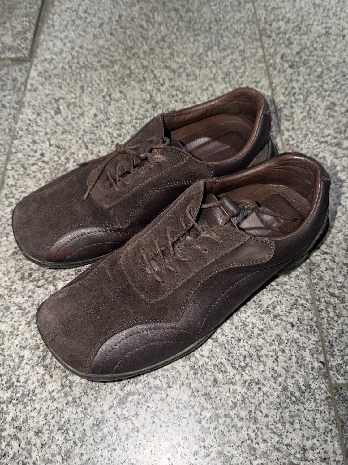 페몬트 스퀘어 브라운 245 상품이미지1