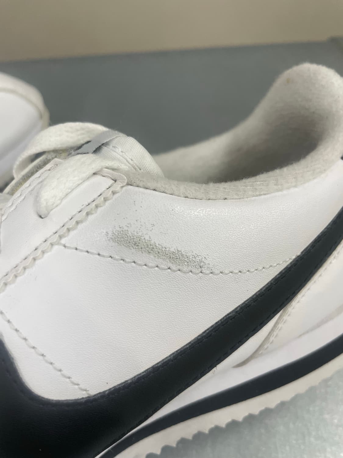 나이키 코르테즈 화이트 블랙 275 상품이미지8