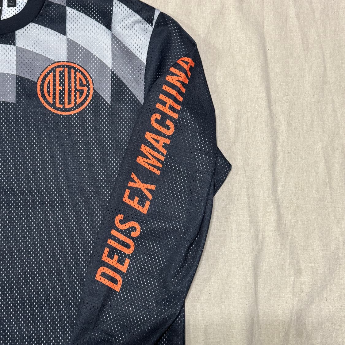 데우스 오렌지로고 모토져지 슬리브 L 상품이미지2