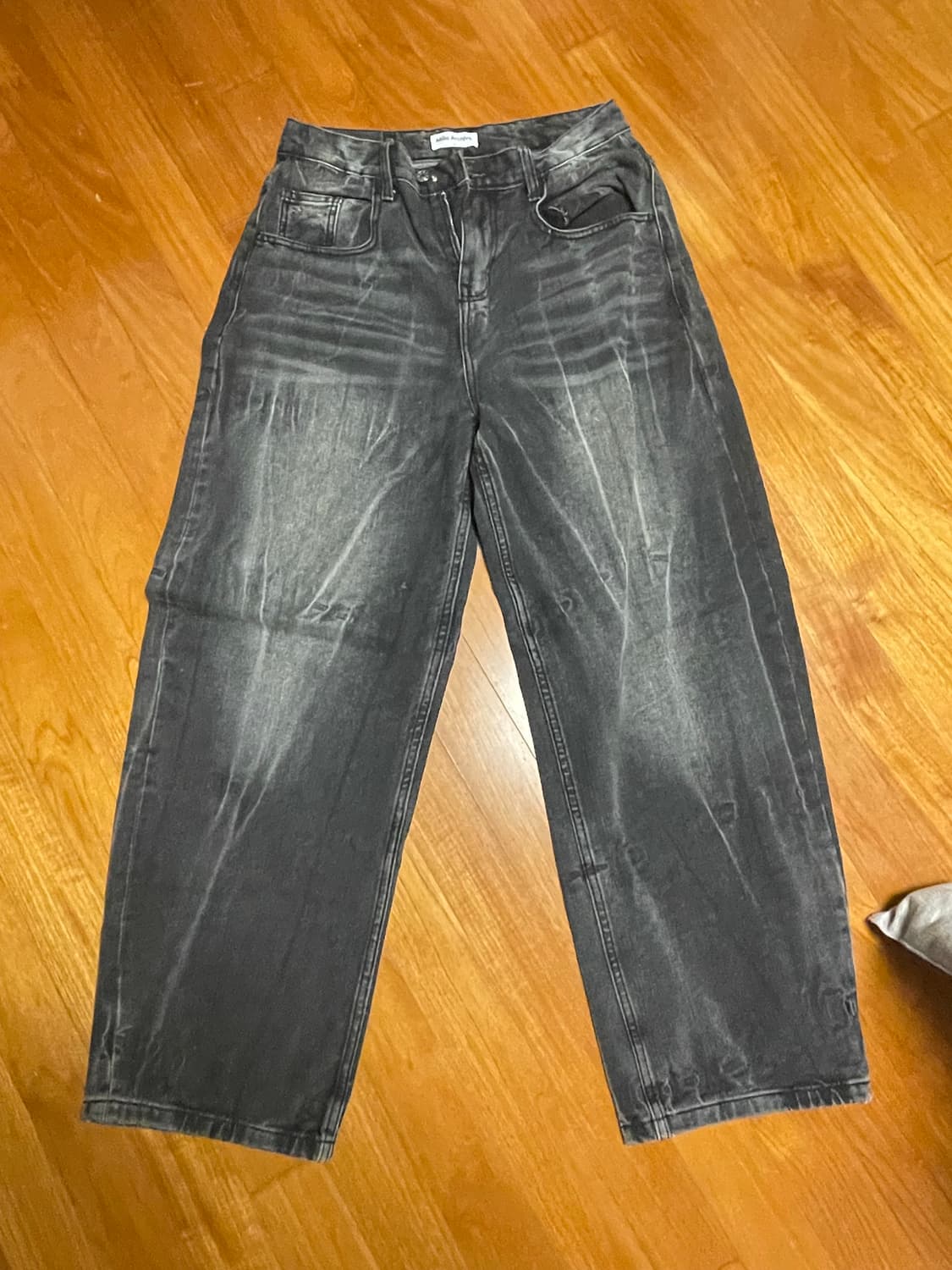 밀로 아카이브 리플렉트 커브드 팬츠 사이즈M 상품이미지1