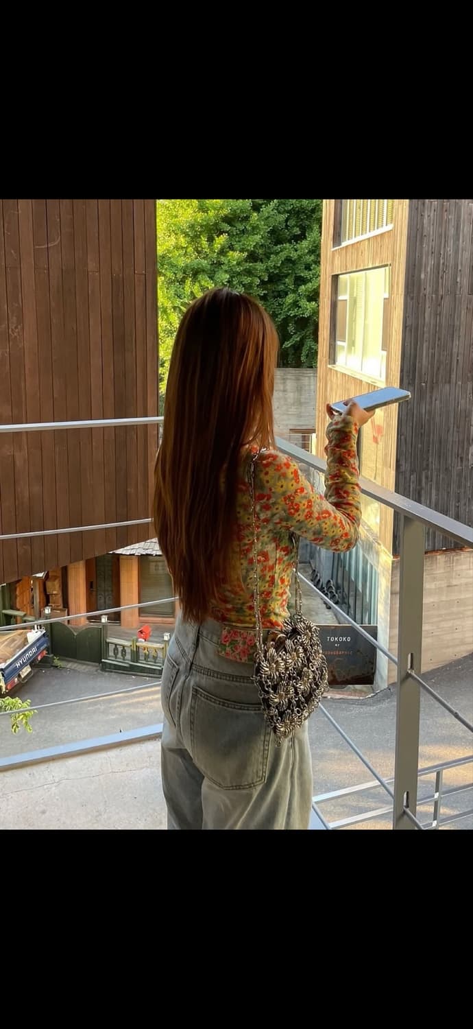 Toeu 토에유 플라워 체인백 블랙 상품이미지6