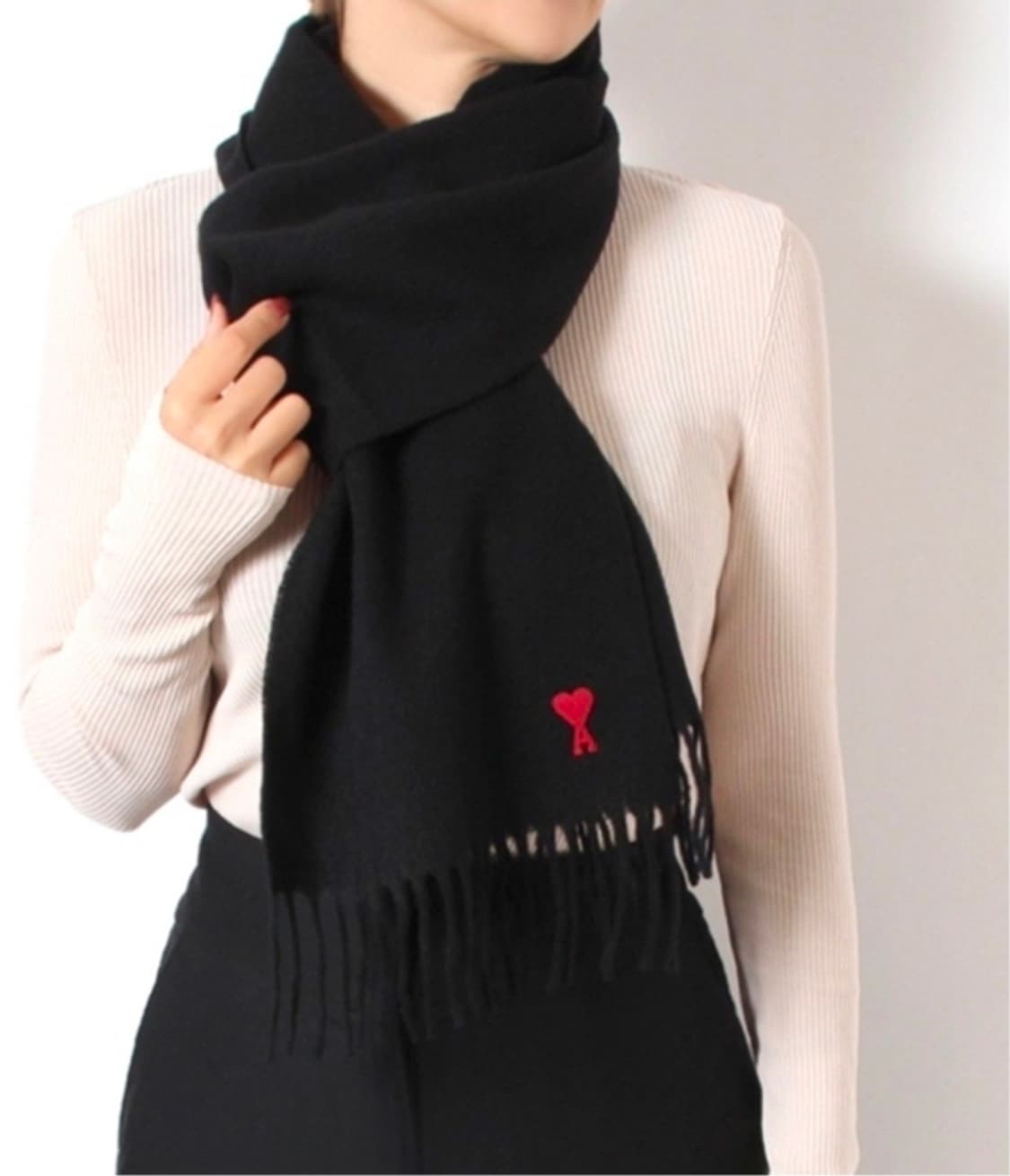 아미(Ami) 울 100% 하트로고 자수 머플러 25x190 size 상품이미지4
