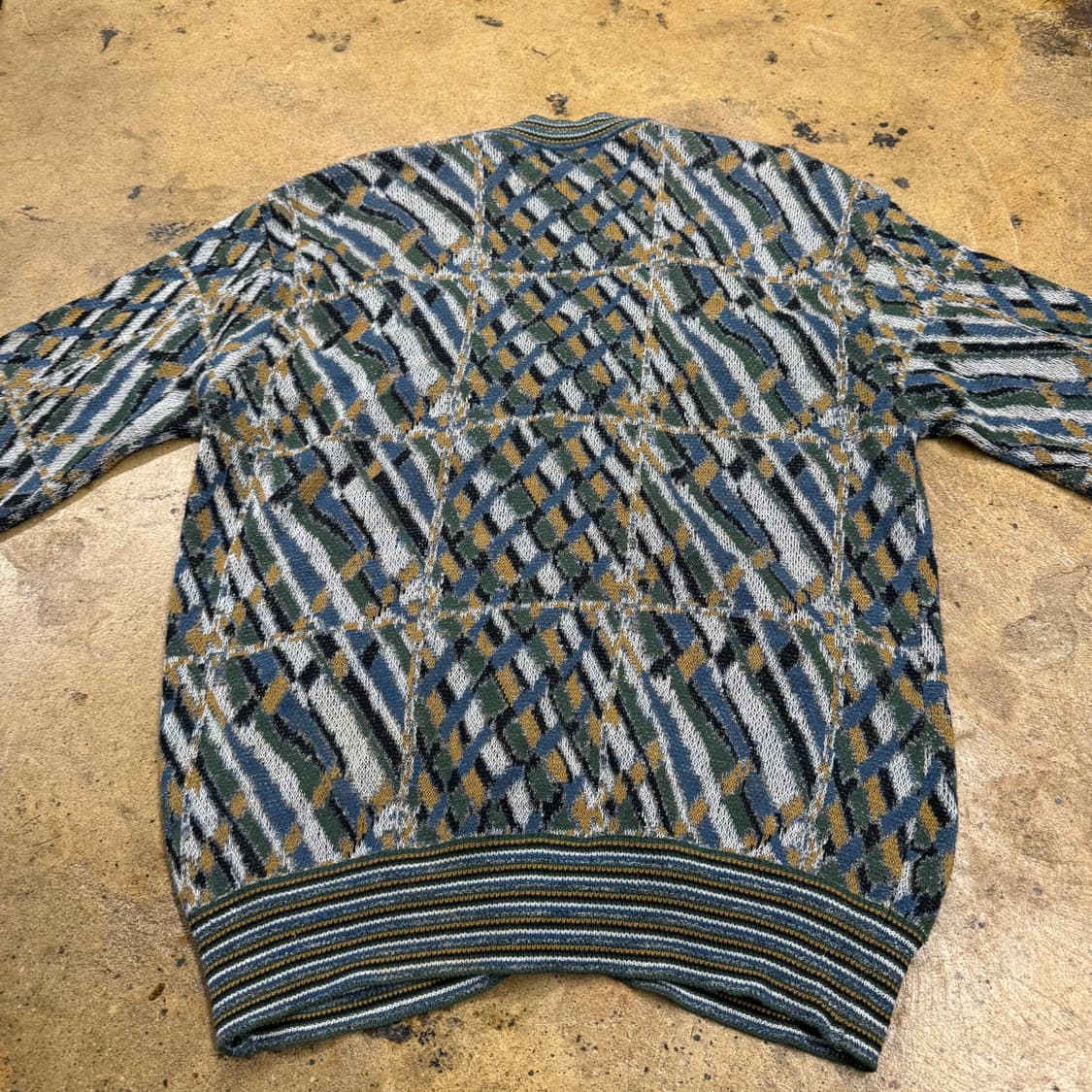 [정품/4] 미쏘니 스포츠 멀티컬러 패턴 가디건 b8 상품이미지4