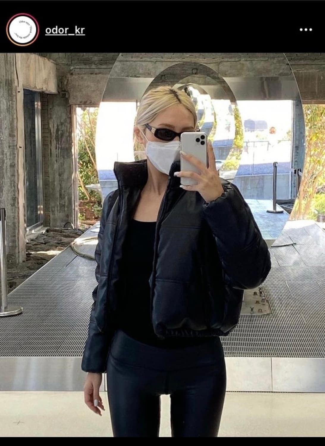 오도어 자체제작 가죽 패딩 상품이미지1