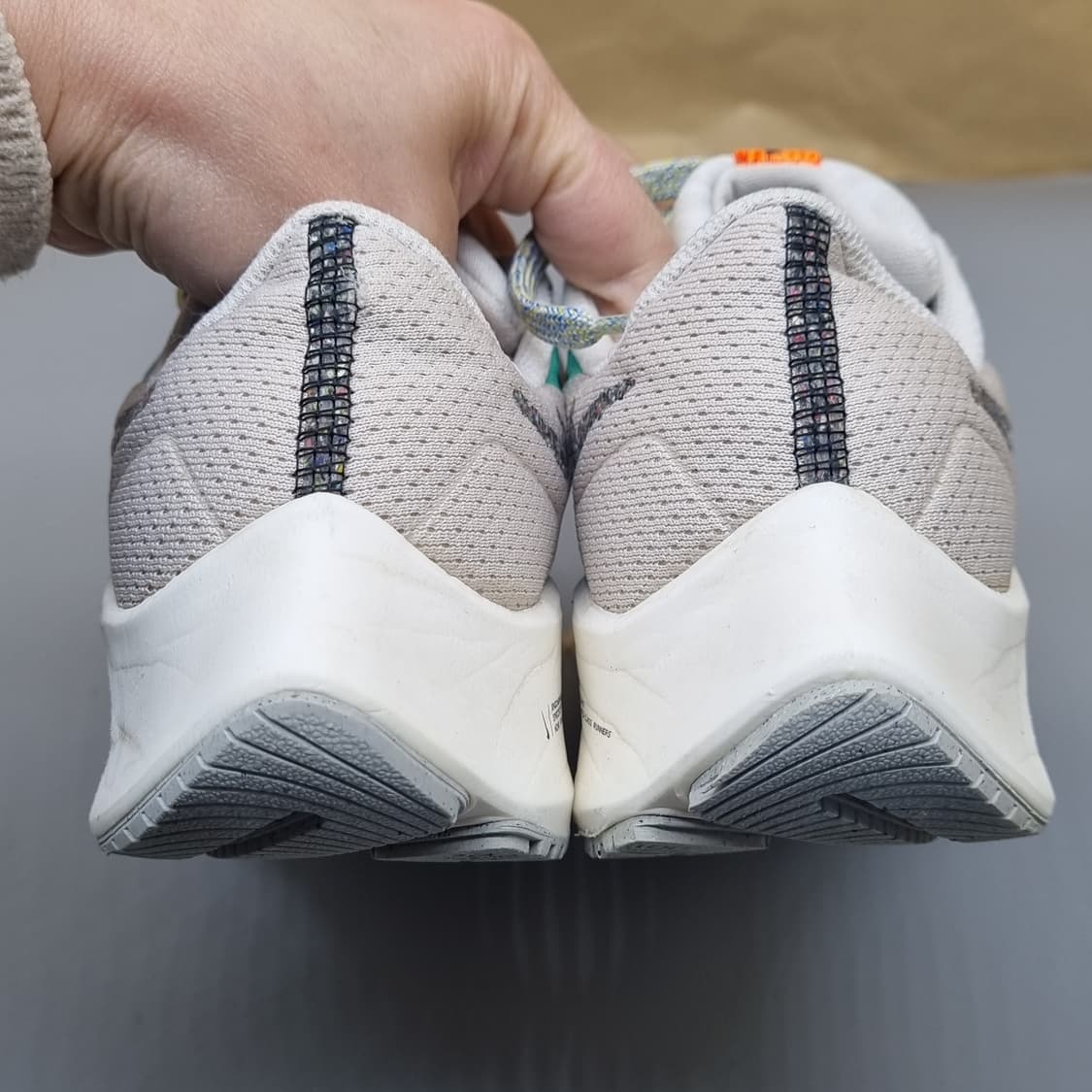 나이키 에어줌 페가수스 여성운동화235  상품이미지4