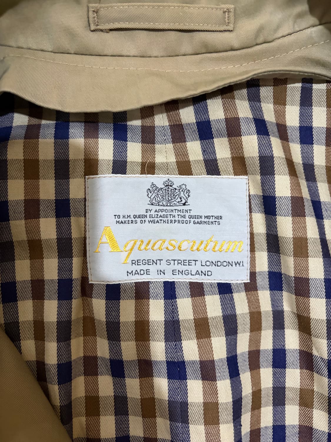 95-100) 80s 아쿠아스큐텀 트렌치코트 상품이미지3