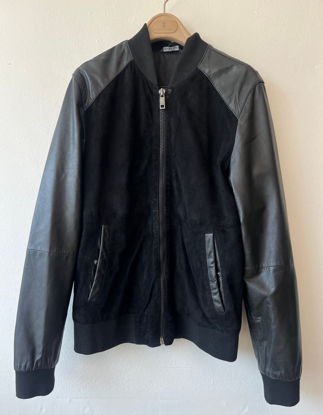 자라 남성 블랙 염소가죽 스웨이드믹스 바시티점퍼  상품이미지1