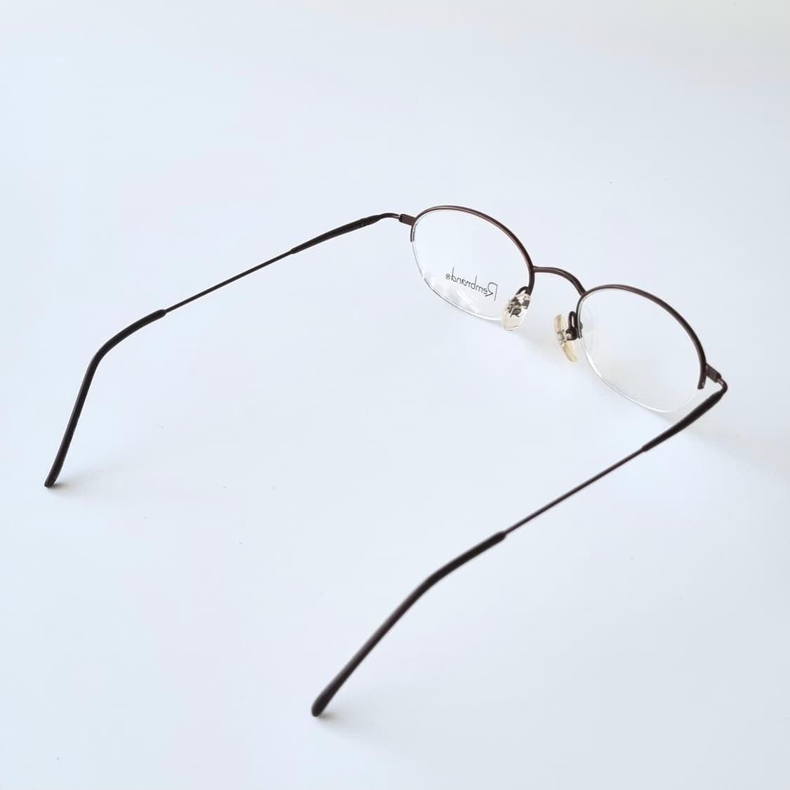 데드스탁 클래식한 오벌(Oval)형 반무테 안경테 625 상품이미지5