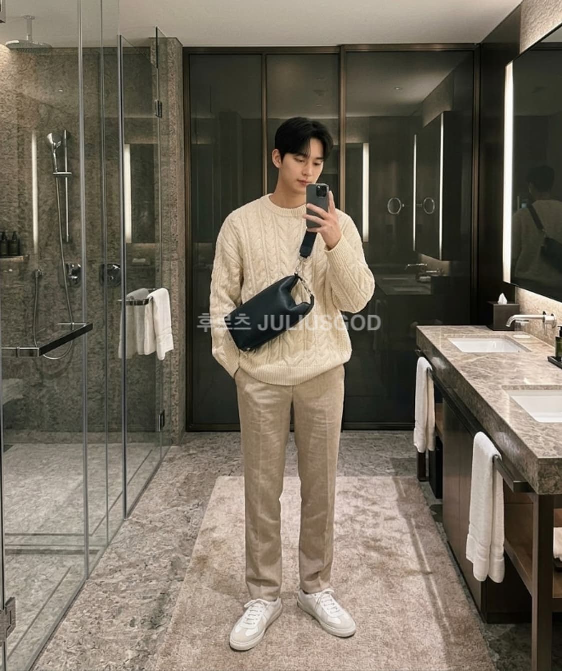 [정품/새제품] MULBERRY 멀버리 로고 버클 크로스백 가방 페니백 상품이미지4