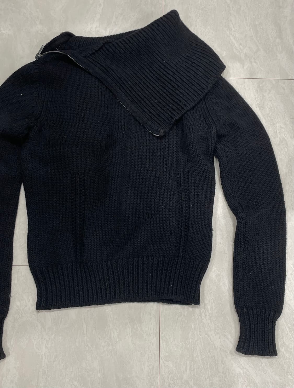 셀린 릭오웬스맛 사선 드레이프 반집업 상품이미지6