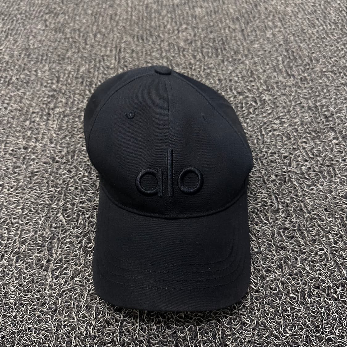 alo 알로 볼캡 모자 블랙 상품이미지1