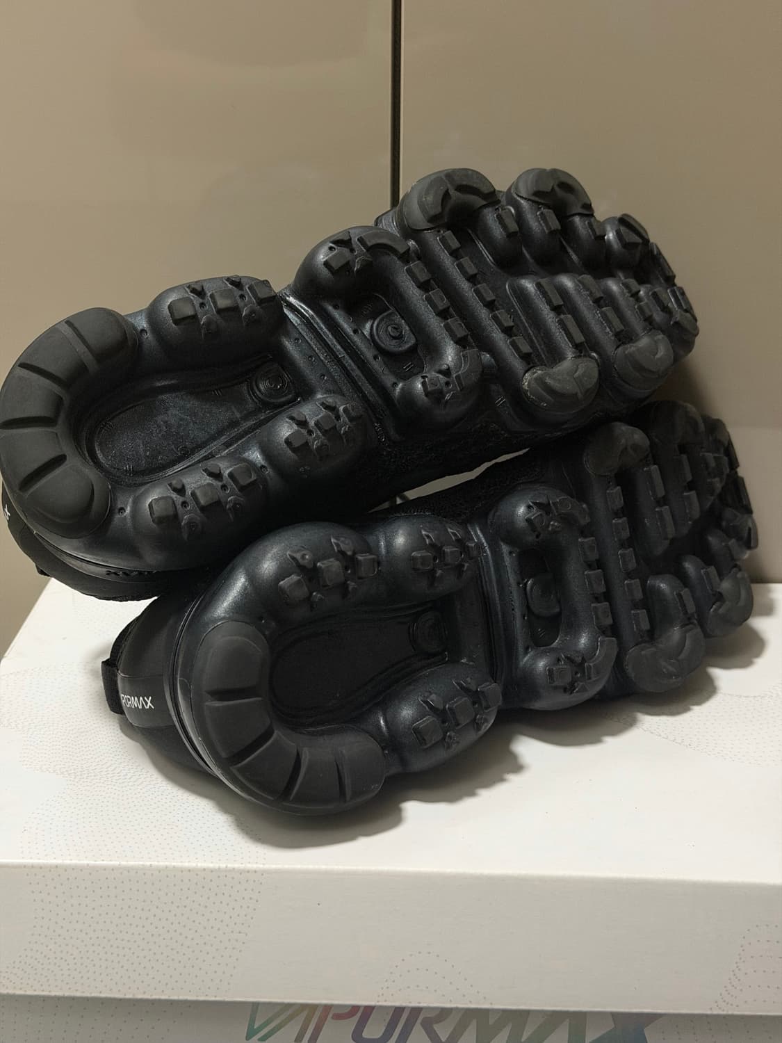 나이키 베이퍼맥스3 플라이니트 트리플블랙 상품이미지3