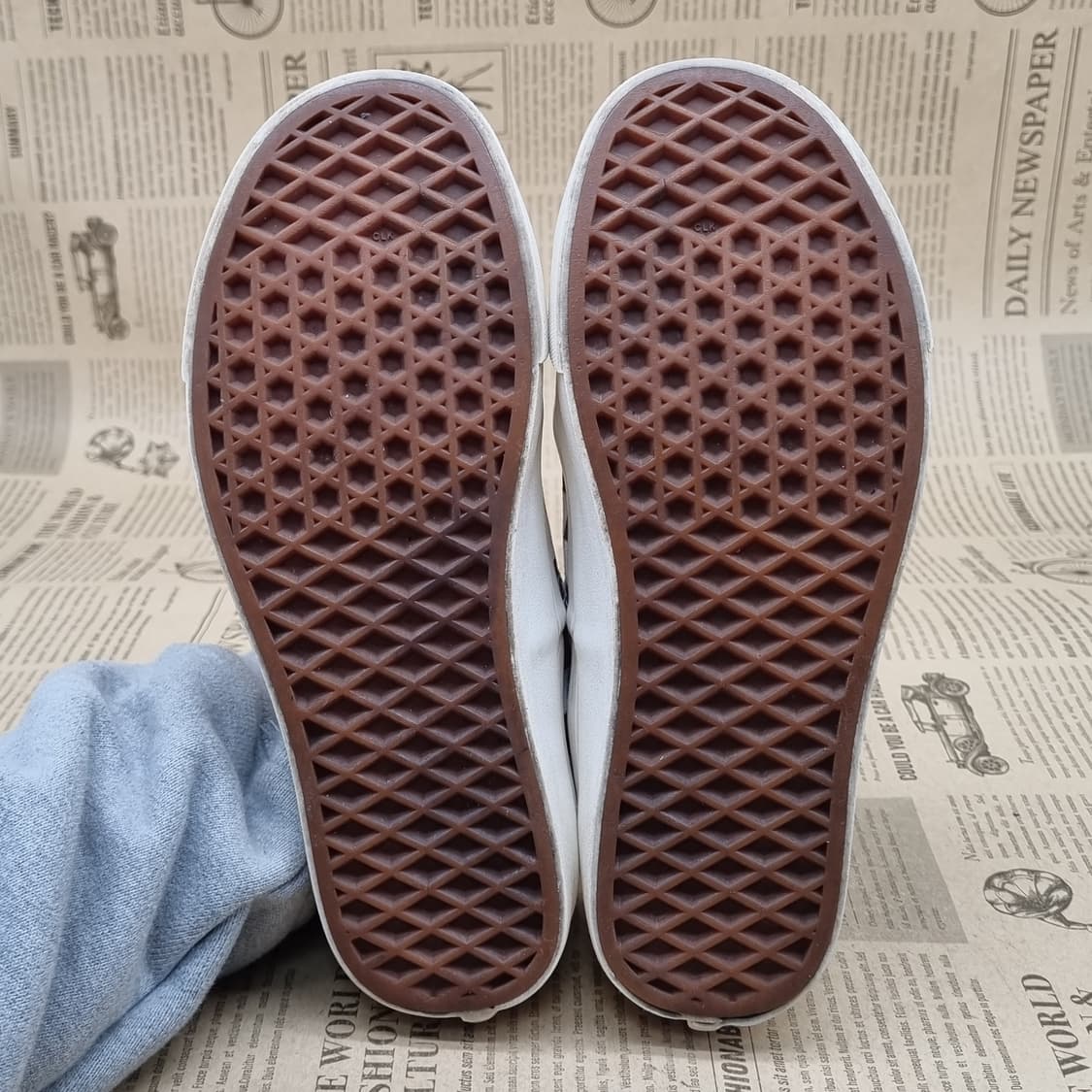 반스 체커보드 어센틱44 DX 스니커즈 230 상품이미지3