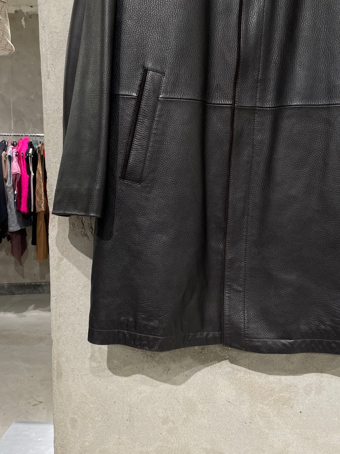 지방시 다크 브라운 밍크 라이너 쉽 레더 코트 상품이미지4