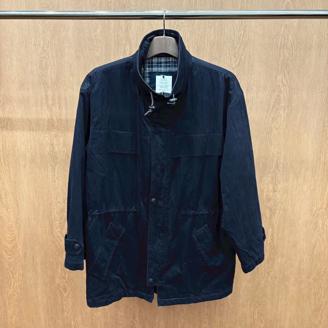 버버리 런던 캐주얼 재킷 히든 플래킷 스티치 라인 스트랩 디테일 네이비 상품이미지2
