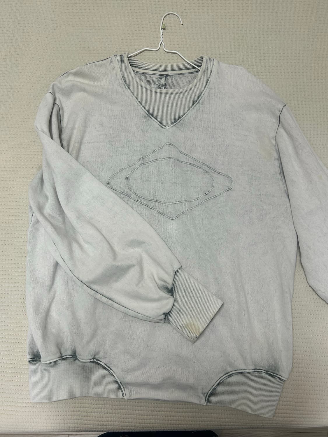 MISCHIEF GAZETTE CREWNECK SWEATSHIRT 상품이미지3