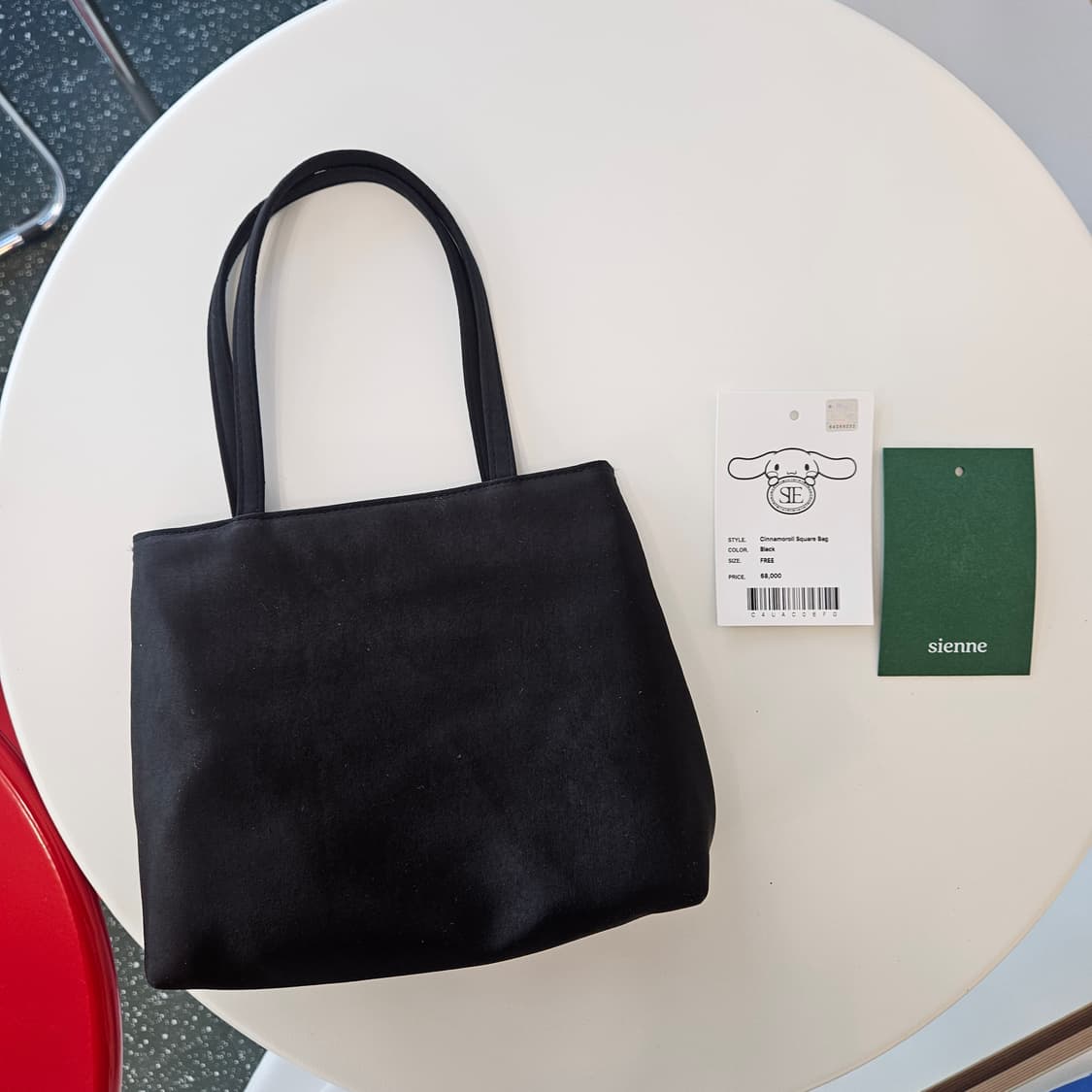 시엔느 시나모롤 스퀘어백 상품이미지8