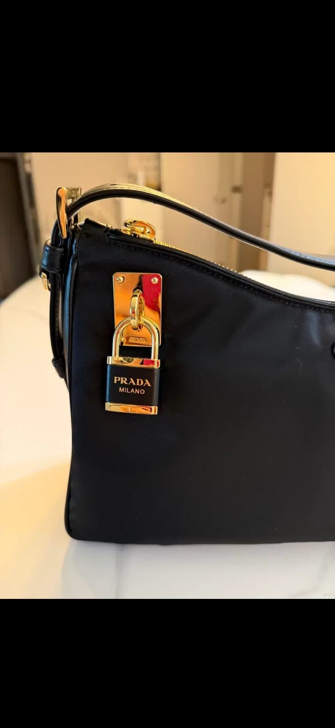 프라다 리나일론 숄더백 1BC232 블랙 상품이미지3