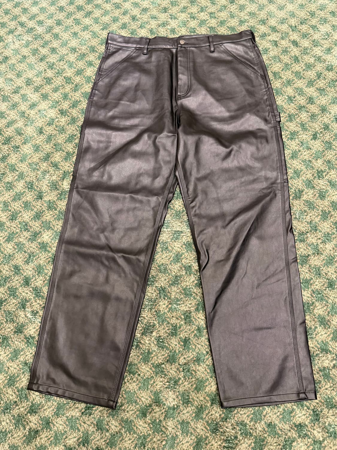 칼하트 레더 팬츠 상품이미지1